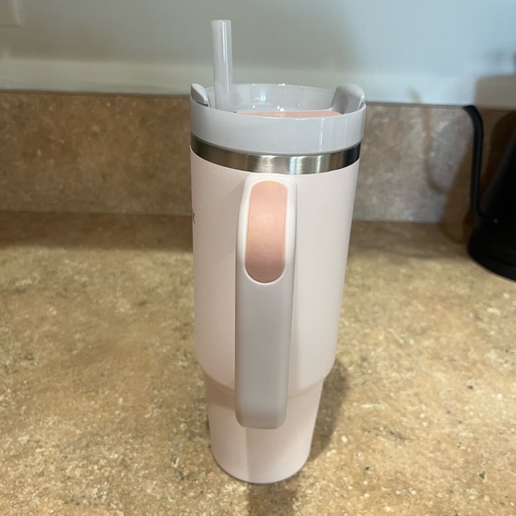 30 oz Stanley Pink Insulated Mug with Handle - Picture 2 of 5